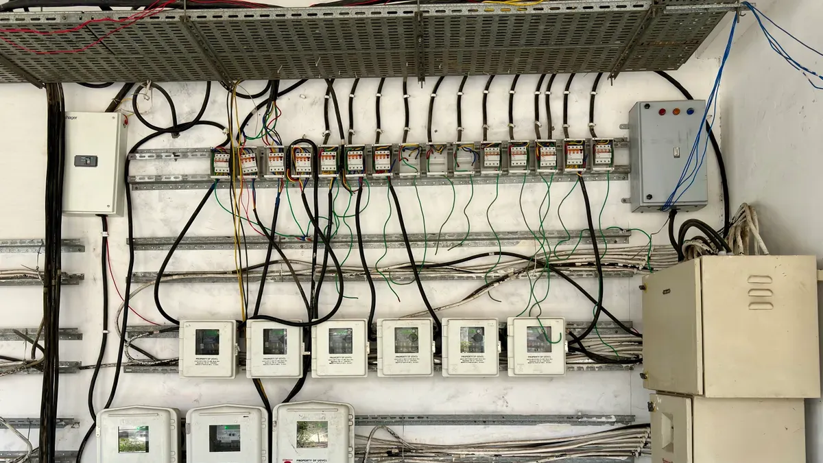 A Complete Guide to Custom Wire Harness Manufacturing for New Energy Systems